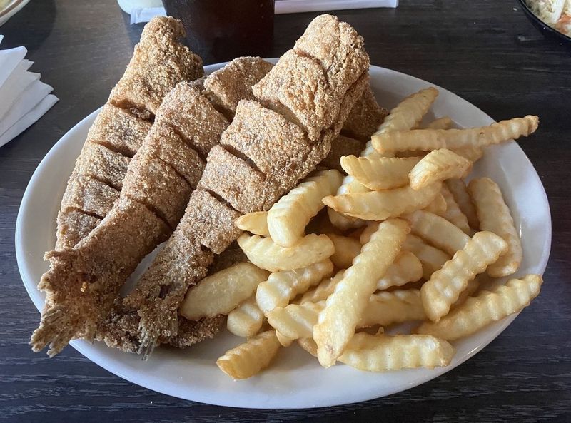 Hagy's Catfish Hotel, Shiloh