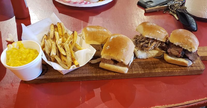 Hangry Hoosier BBQ, Cicero, Indiana Hangry Hoosier BBQ, Cicero, Indiana