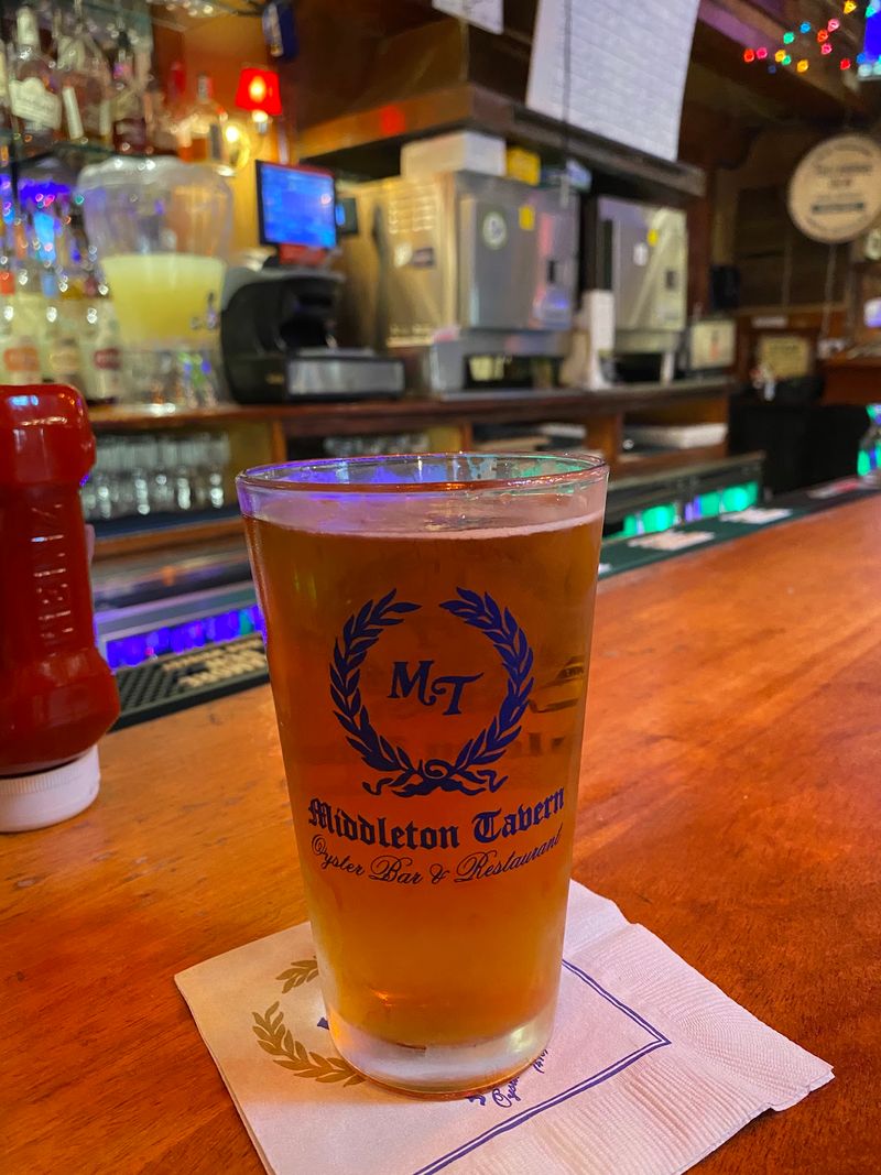 Happy Hour and Weekend Brunch