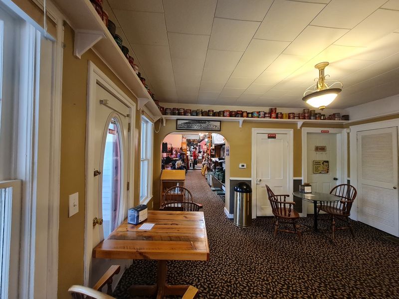 Herrmann's Bakery, Bel Air