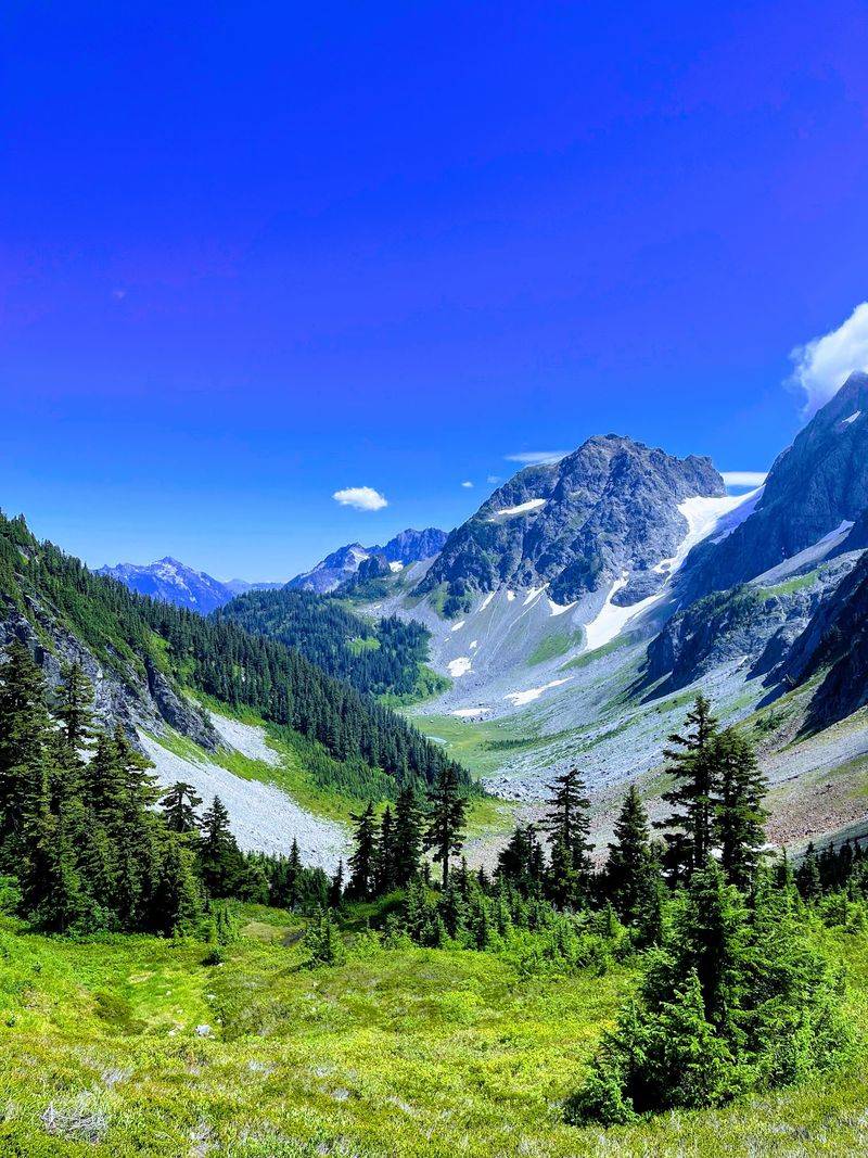 Hikes for Every Kind of Wanderer Hikes for Every Kind of Wanderer