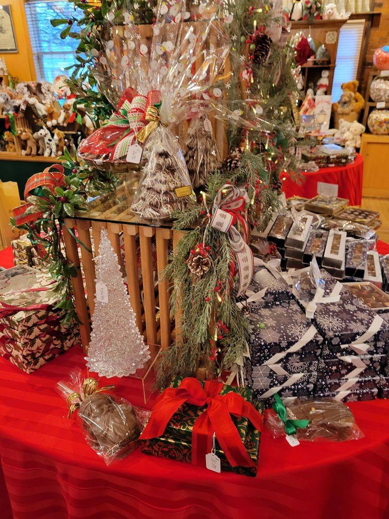 Holiday Baskets And Seasonal Showstoppers Holiday Baskets And Seasonal Showstoppers