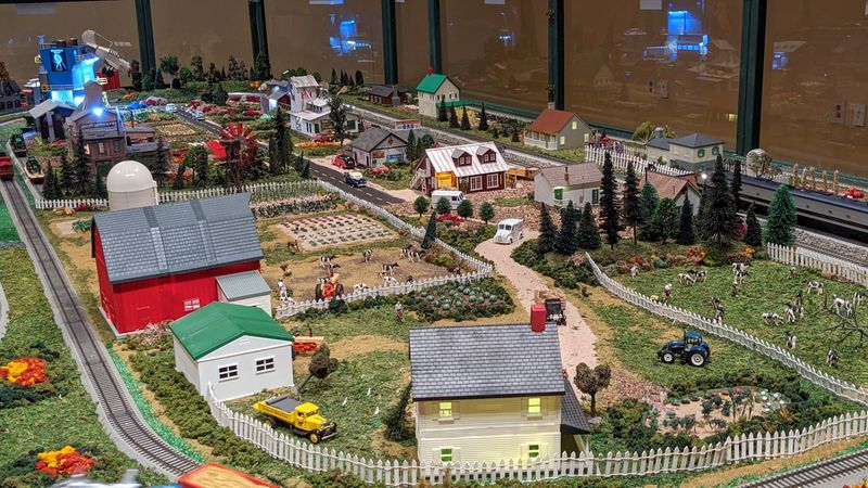 Holiday Lights and Model Trains