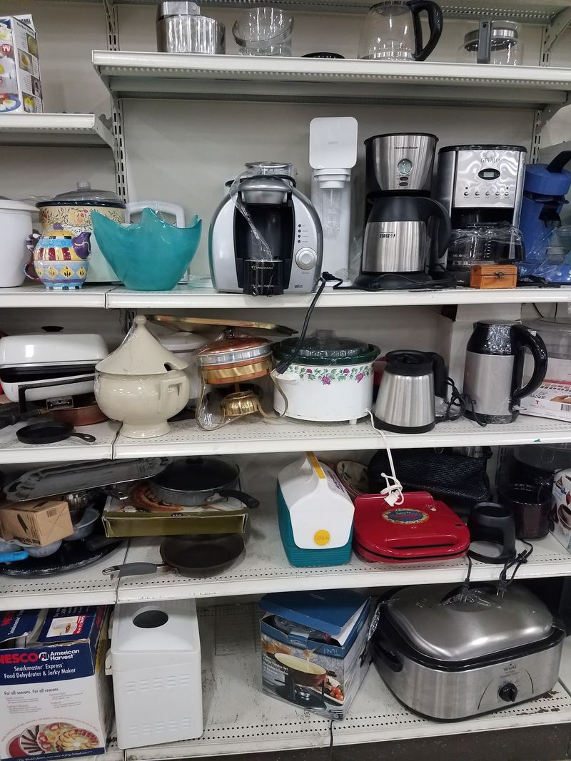 Home Decor and Housewares Worth Digging Through