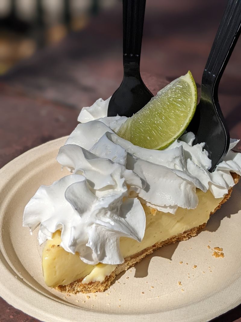 Homemade Key Lime Pie to Finish Homemade Key Lime Pie to Finish
