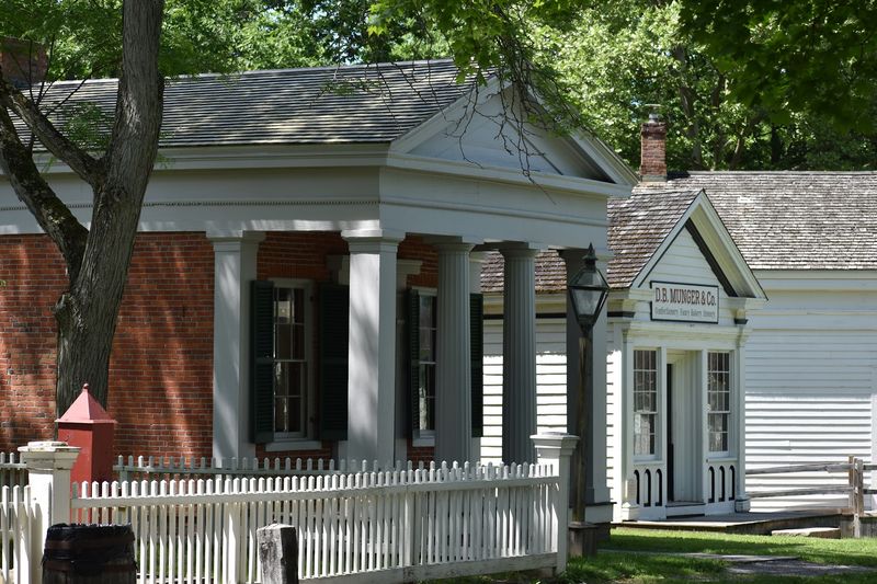 Hours, Getting There, and Planning Your Visit