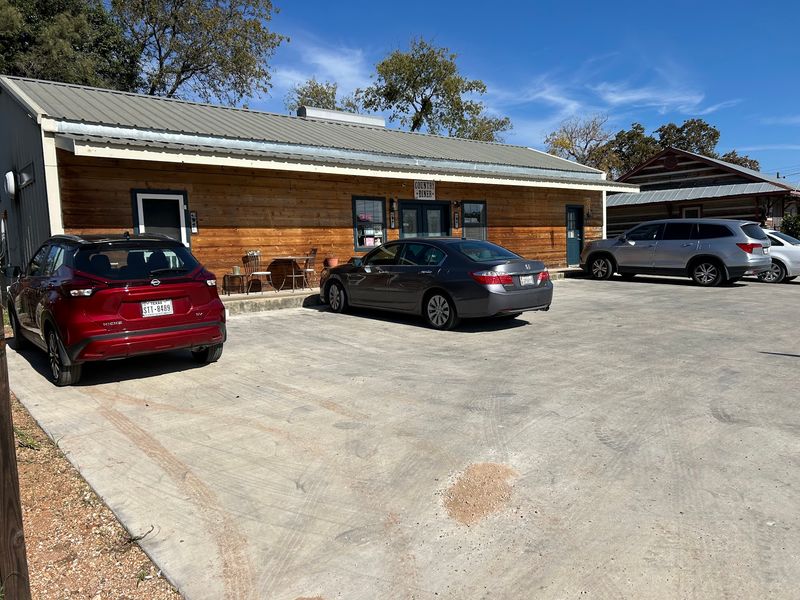 Hours, Parking, And Planning Your Stop