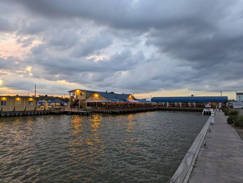 Hours, Prices, and Planning Your Visit Hours, Prices, and Planning Your Visit