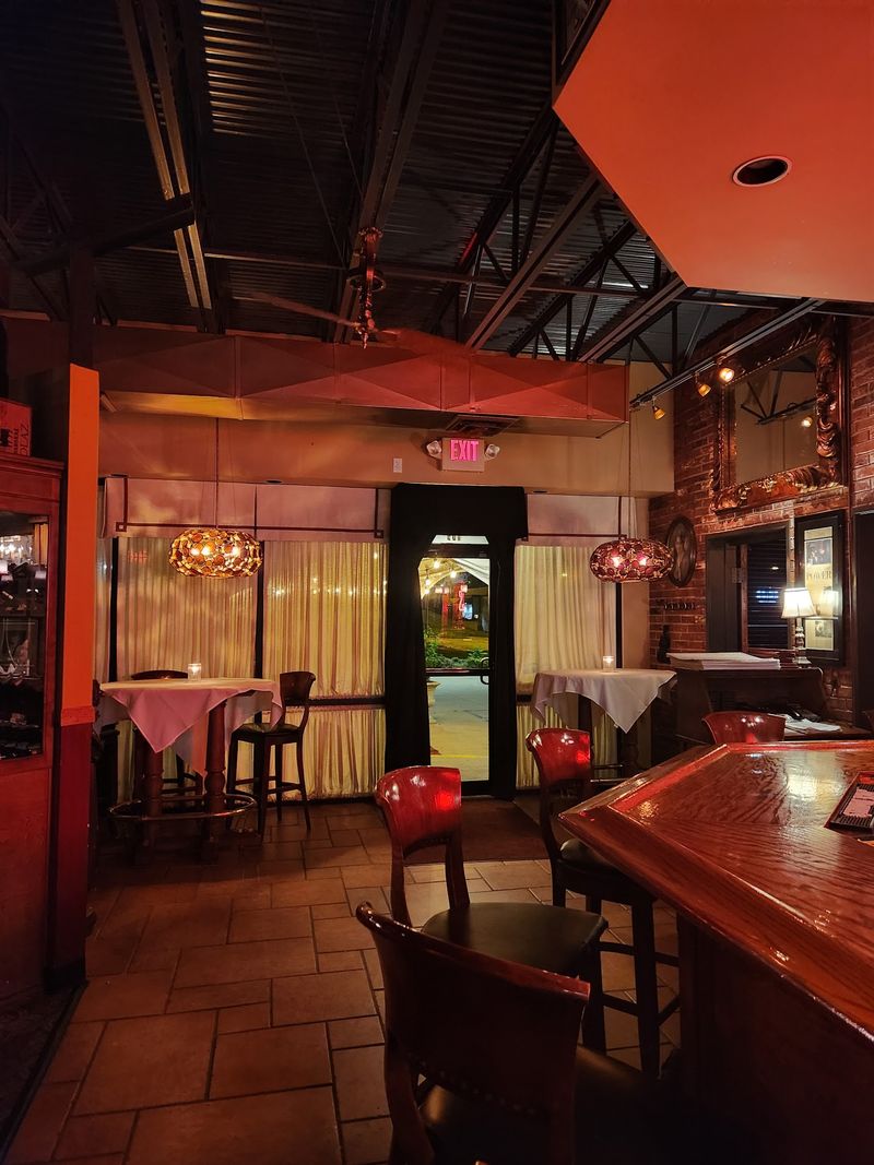 Hours, Reservations, And Getting In