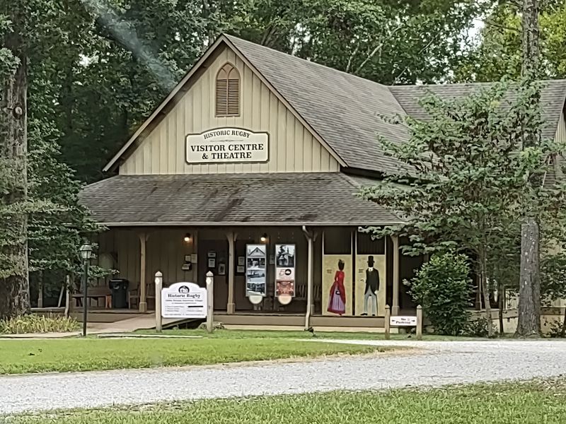 Hours, Seasons, and Planning Your Visit