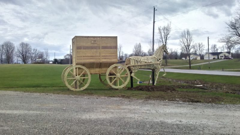 How to Plan Your Visit to the Giant Amish Horse and Buggy How to Plan Your Visit to the Giant Amish Horse and Buggy