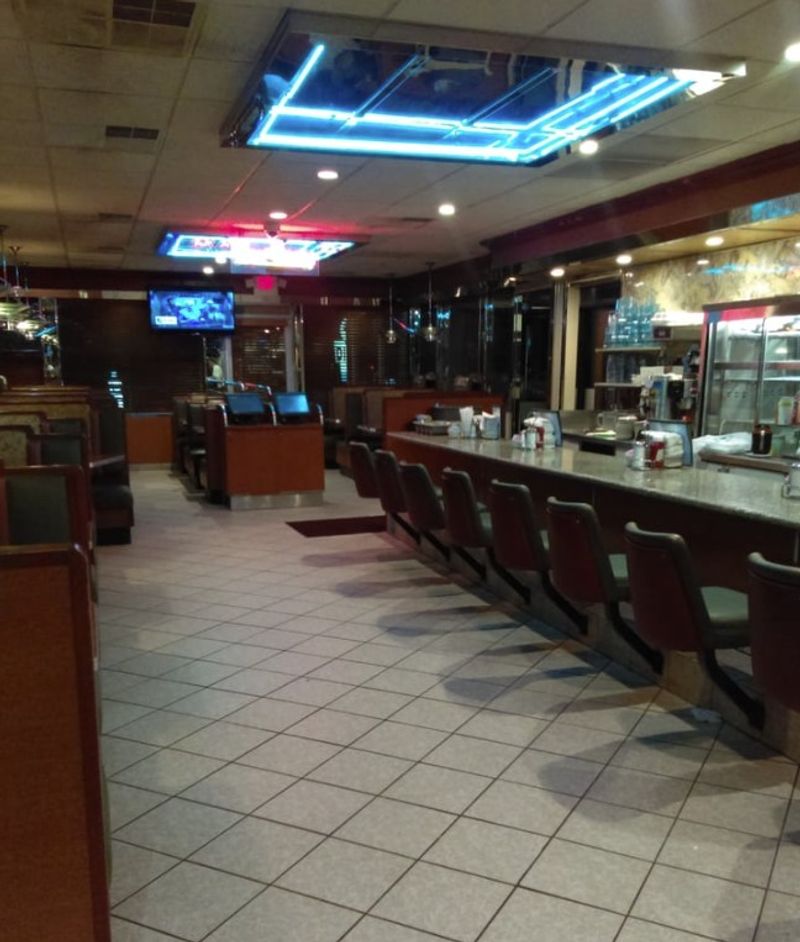 Is This Nostalgic Diner Worth The Stop Is This Nostalgic Diner Worth The Stop