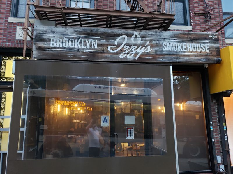 Izzy's Brooklyn Smokehouse, Brooklyn, NY
