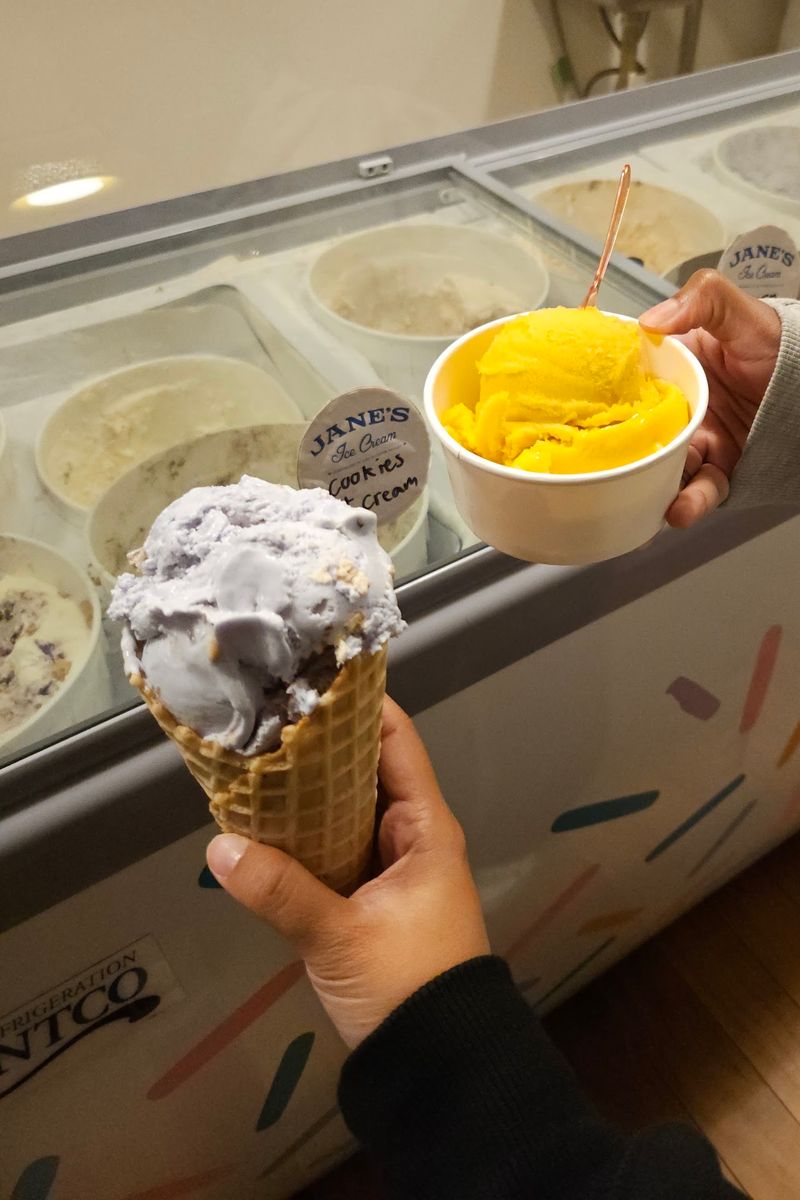 Jane's Ice Cream, Kingston