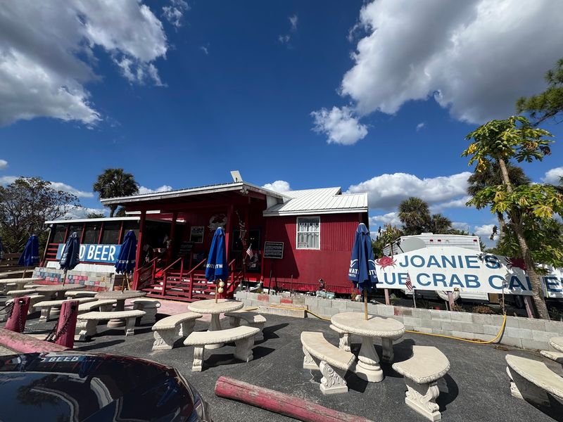 Joanie's Blue Crab Cafe, Ochopee, Florida Joanie's Blue Crab Cafe, Ochopee, Florida