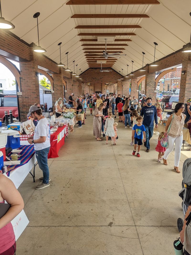 Johnson City Farmers Market, Johnson City, TN