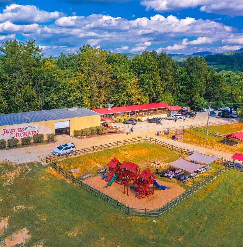 Justus Orchard, Hendersonville, NC