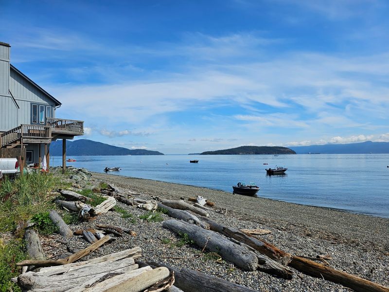 Kayaking and Boating Right from the Shoreline