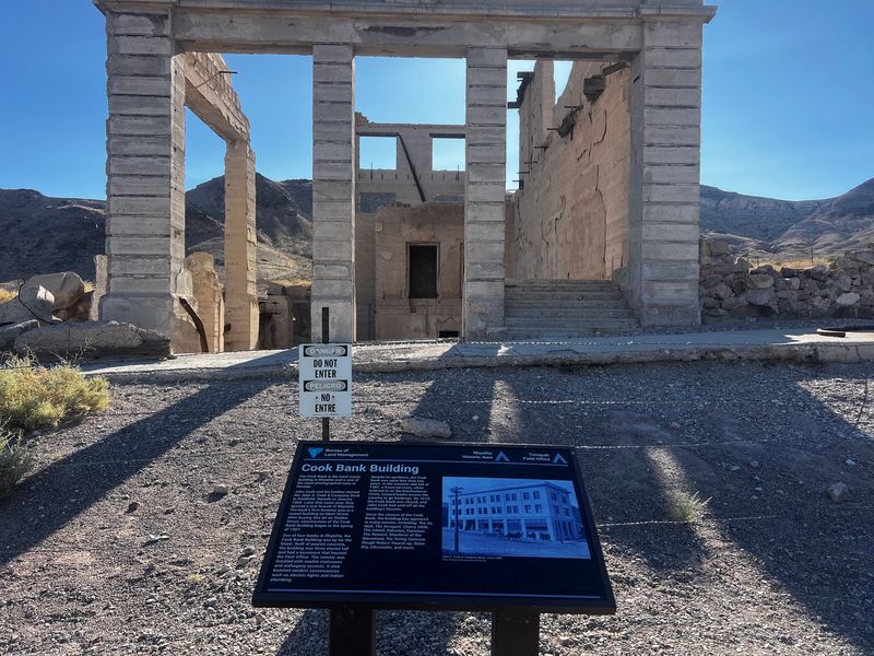 Kiosks That Bring the Ruins to Life