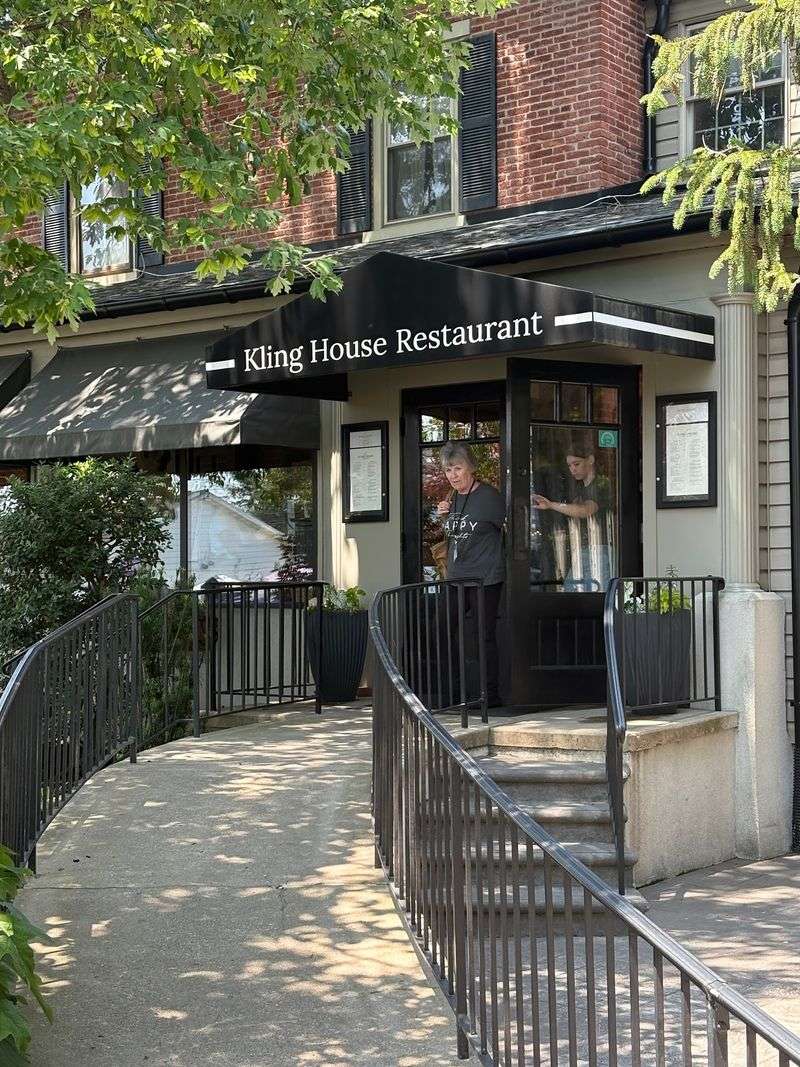 Kling House Restaurant, Intercourse, PA