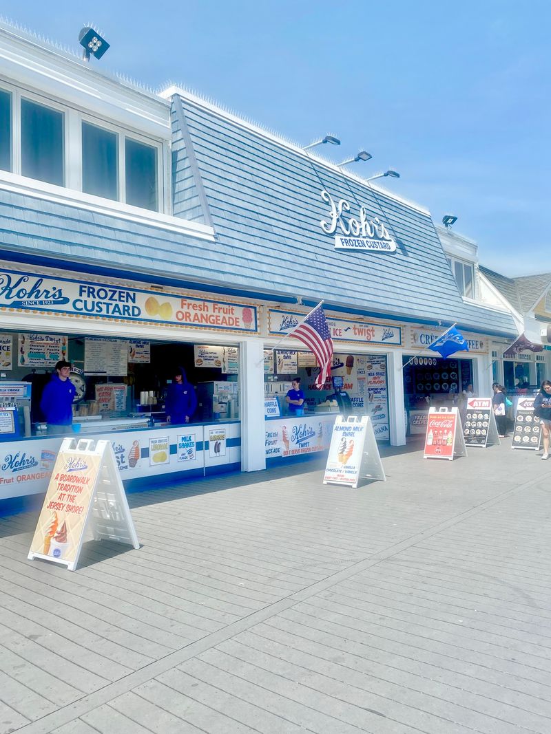 Kohr Brothers area fry stands, Point Pleasant Beach