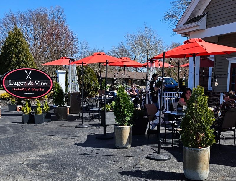 Lager and Vine, Hudson