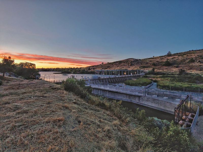 Lake Ewauna and the Link River Trail, Klamath Falls, Oregon