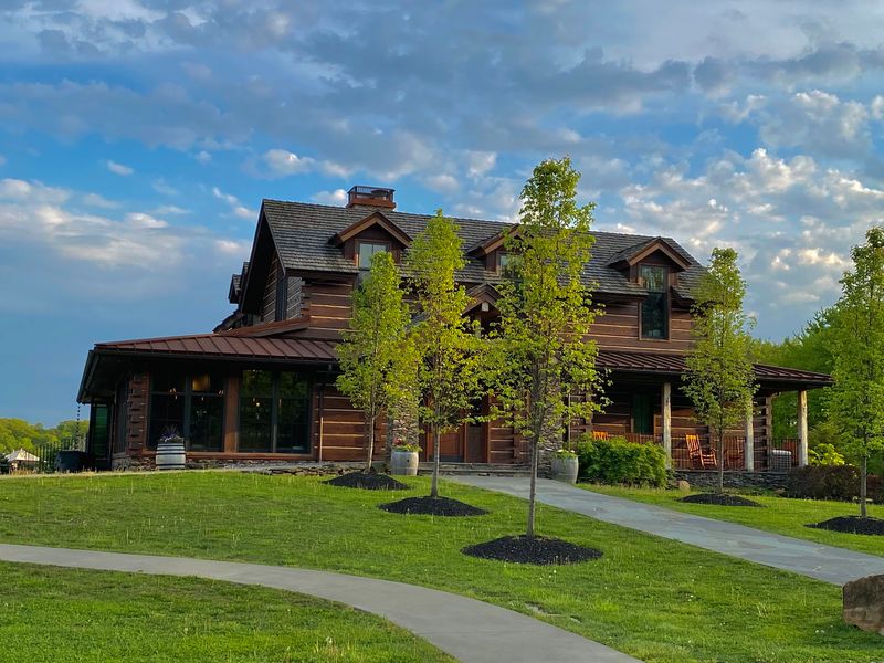 Laurentia Vineyard and Winery, Madison, Ohio