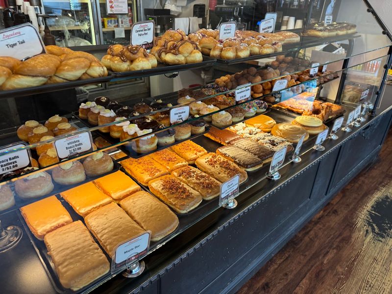 Legendary Doughnuts, Tacoma, Washington