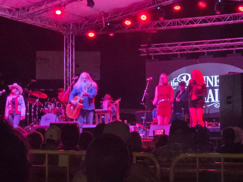 Live Music on the Weekend