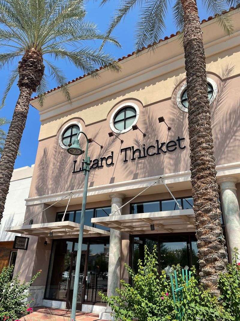 Lizard's Thicket, Small-Town Locations