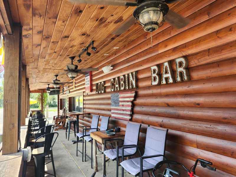 Log Cabin Restaurant, Fort McCoy, Florida Log Cabin Restaurant, Fort McCoy, Florida