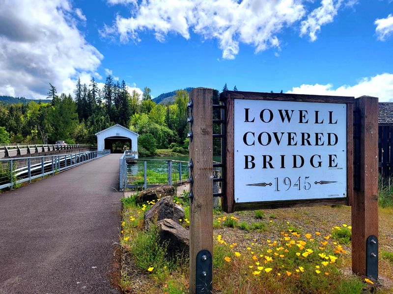 Lowell Covered Bridge, Lowell