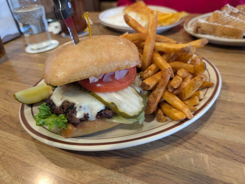 Lunch Plates And Burgers Too