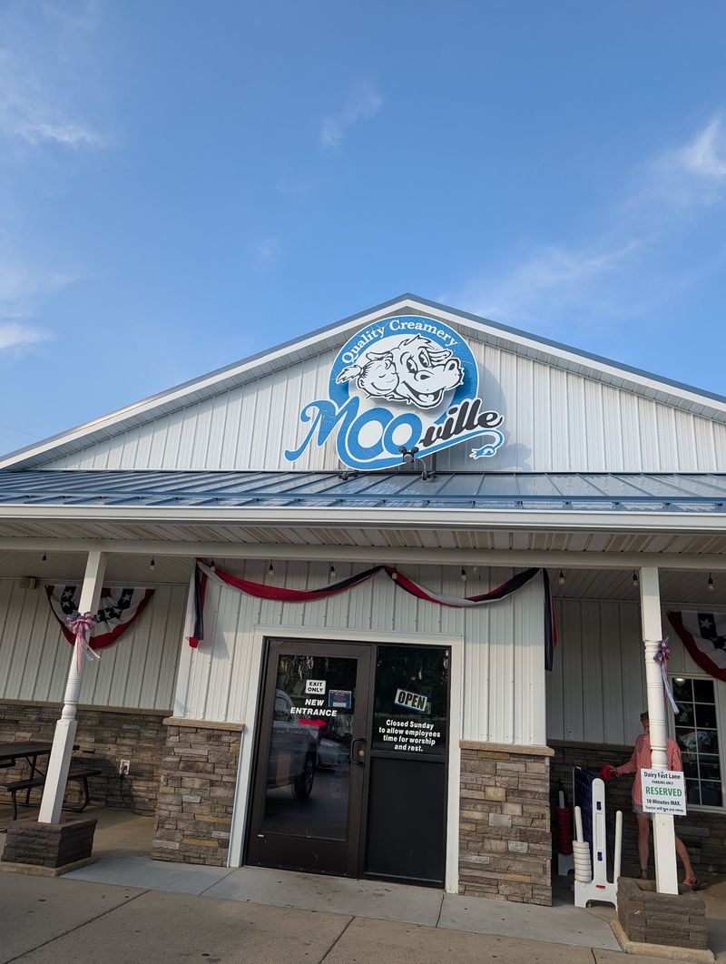 MOOville Creamery, Nashville, Michigan