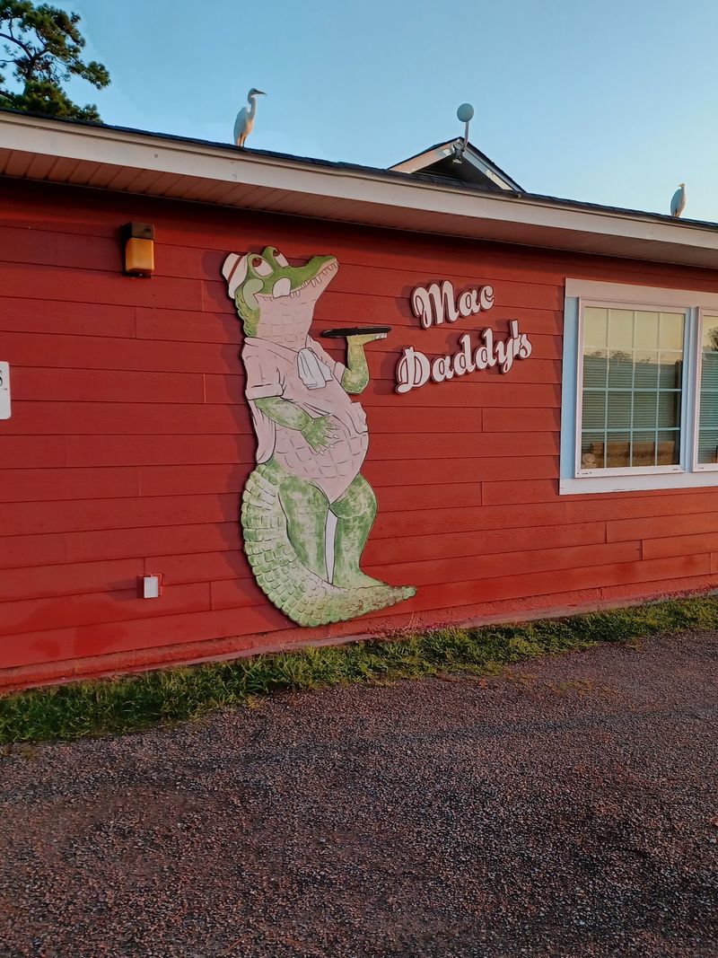 Mac Daddy's, the Restaurant Locals Rave About Mac Daddy's, the Restaurant Locals Rave About