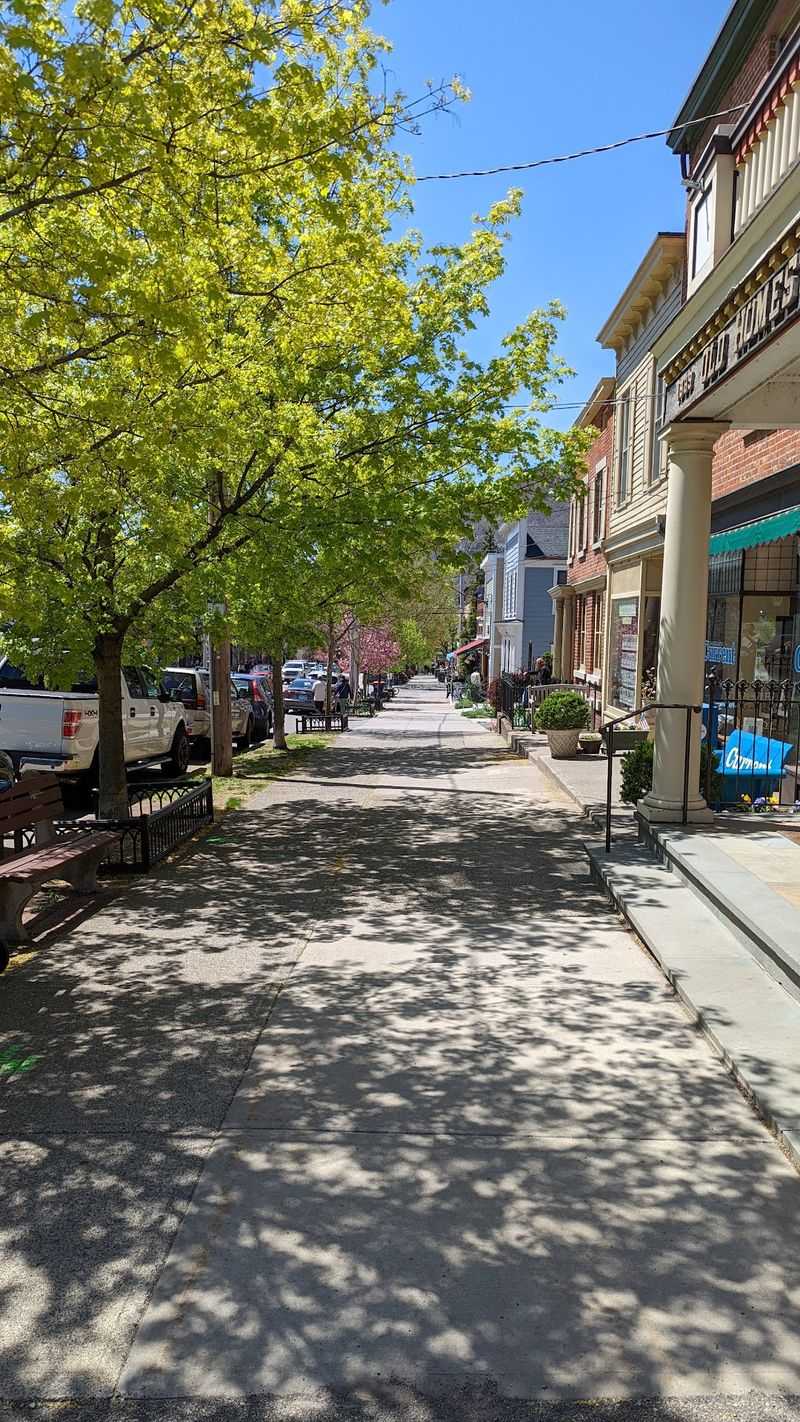 Main Street, Cold Spring