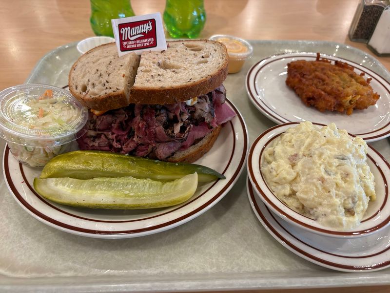 Manny's Cafeteria & Delicatessen, Chicago
