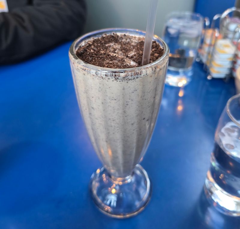 Mimosas, Shakes, and Drinks Worth Trying Mimosas, Shakes, and Drinks Worth Trying