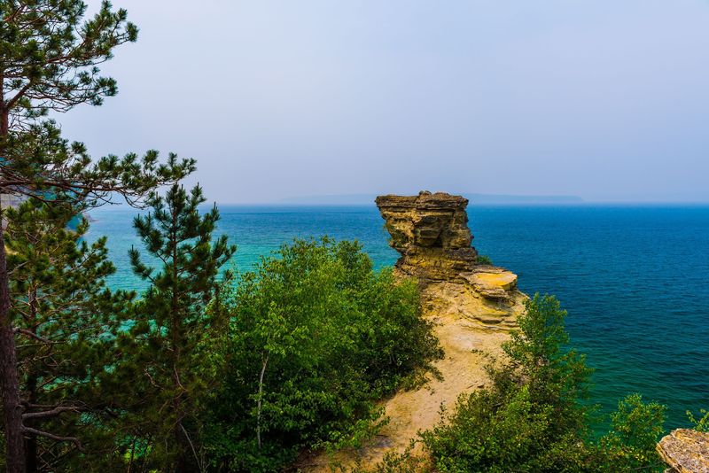 Miners Castle Overlook Trail, Munising, Michigan