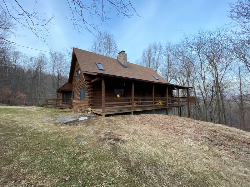 Mini Cabins for a Softer Kind of Stay