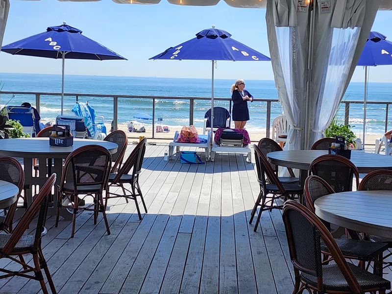 Mister C's Beach Bistro, Allenhurst, NJ