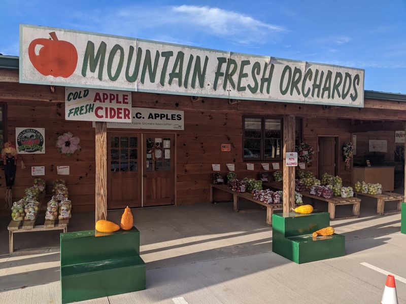 Mountain Fresh Orchards, Hendersonville, NC