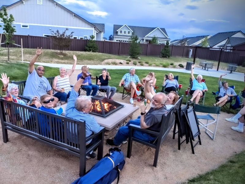 Neighbors Who Actually Say Hello Neighbors Who Actually Say Hello