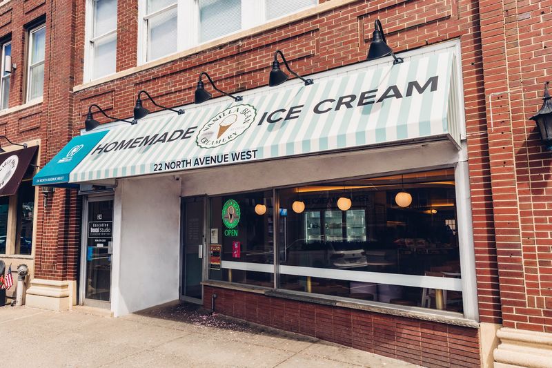 Nicholas Creamery, Cranford
