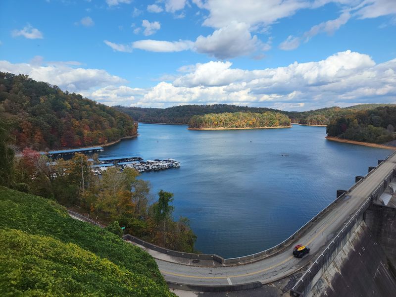 Norris, Norris Lake