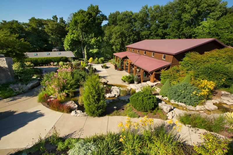 Oakland Winery, Bloomington, Indiana Oakland Winery, Bloomington, Indiana
