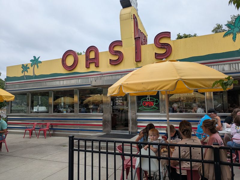 Oasis Diner, Plainfield