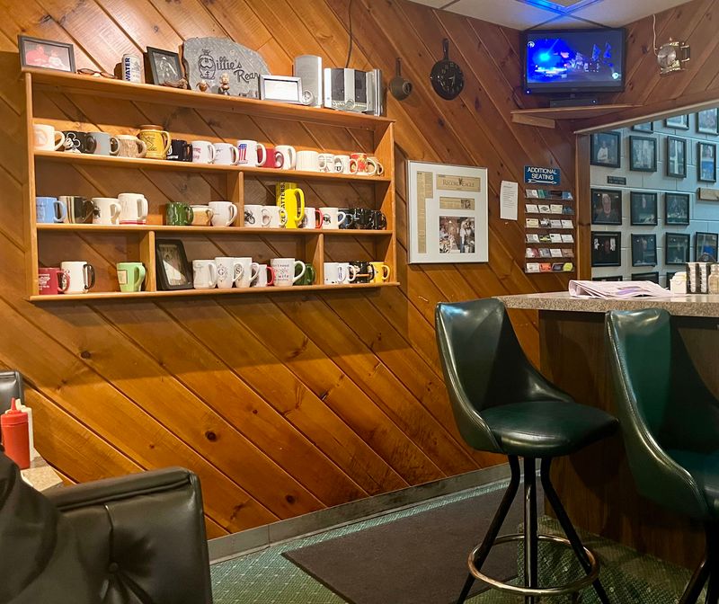 Old-School Cabin Charm Inside Old-School Cabin Charm Inside