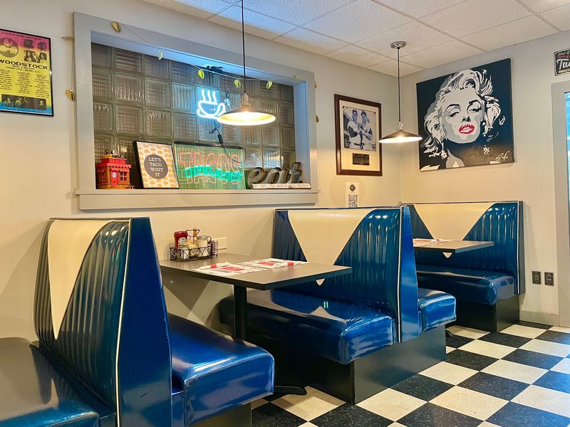 Old-School Vibes And A 1950s Feel